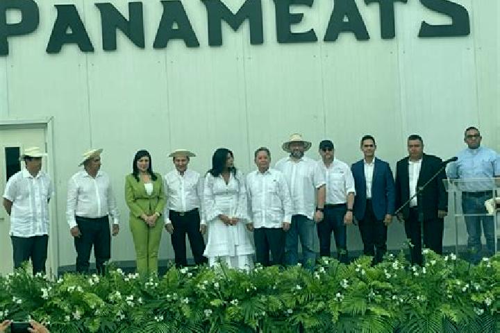 Escorts Los Canelos, Panama — Local Companions