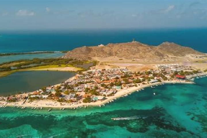 Escorts Los Roques, Venezuela — Local Companions