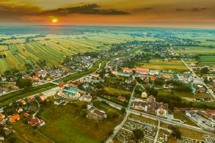 Escorts Lubicz Gorny, Poland — Local Companions