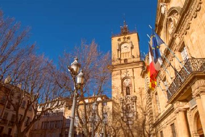 Escorts Lucenay-les-Aix, France — Local Companions