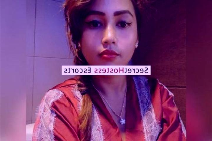 Escorts Lukrejo, Indonesia — Local Companions
