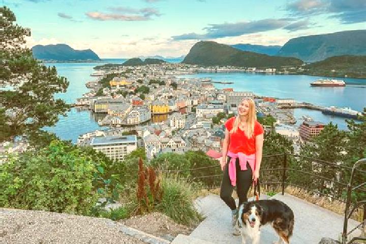 Escorts Lundamo, Norway — Local Companions