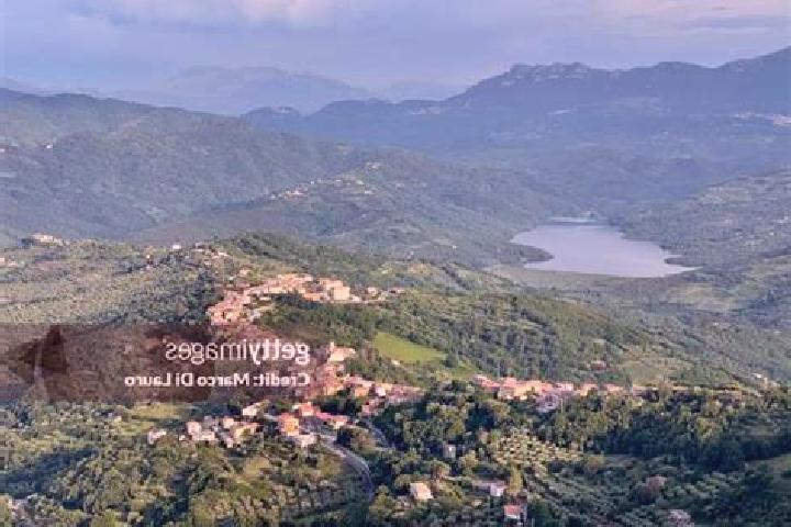 Escorts Lustra, Italy — Local Companions