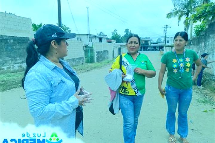 Escorts Luz de America, Ecuador — Local Companions