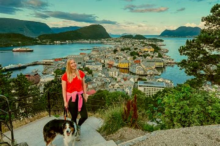 Escorts Lyefjell, Norway — Local Companions