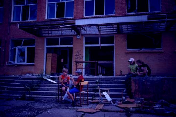 Escorts Lymanske, Ukraine — Local Companions