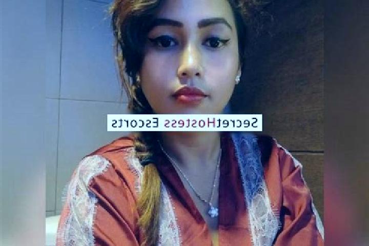 Escorts Madumulyorejo, Indonesia — Local Companions