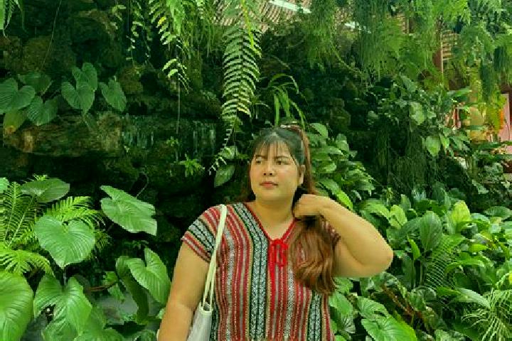 Escorts Mae Tha, Thailand — Local Companions