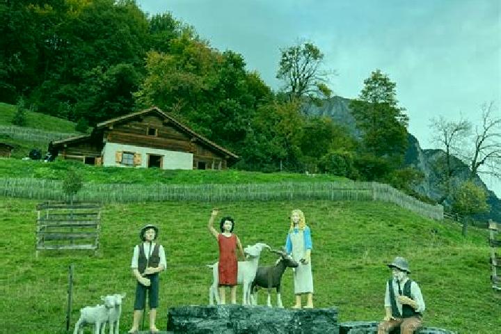 Escorts Maienfeld, Switzerland — Local Companions