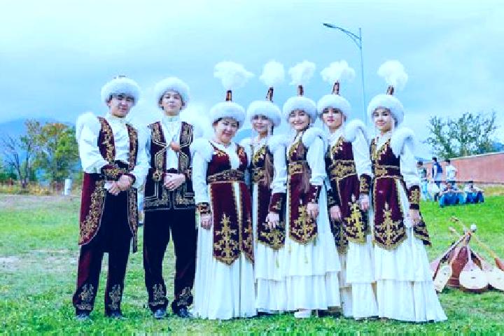Escorts Makhambet, Kazakhstan — Local Companions