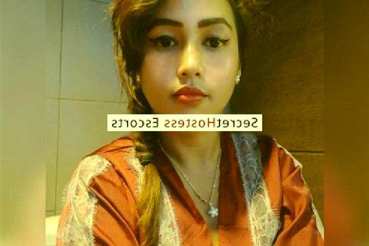 Escorts Malla, Indonesia — Local Companions