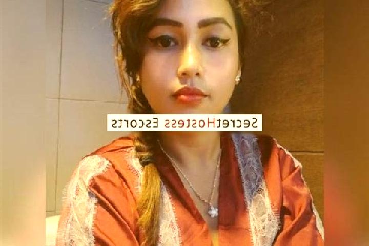 Escorts Mancagar, Indonesia — Local Companions