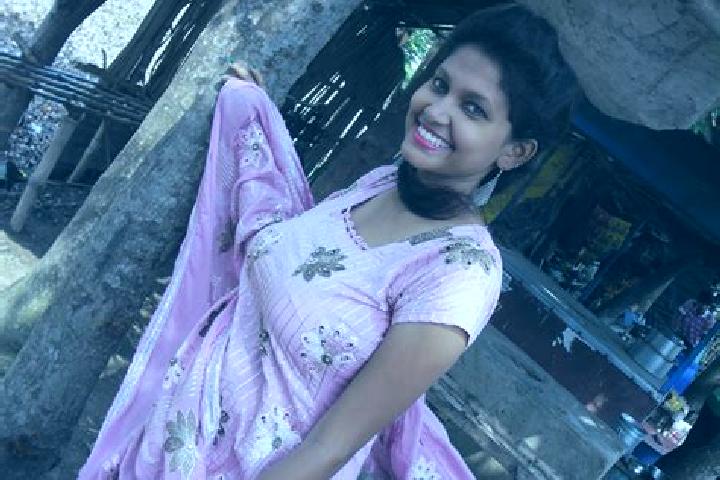 Escorts Mandalgarh, India — Local Companions
