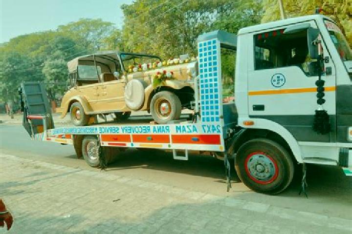 Escorts Mani Majra, India — Local Companions