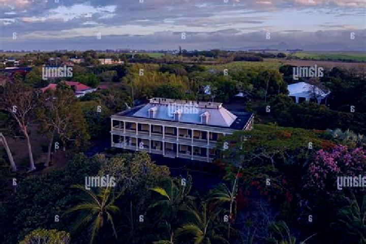 Escorts Mapou, Mauritius — Local Companions