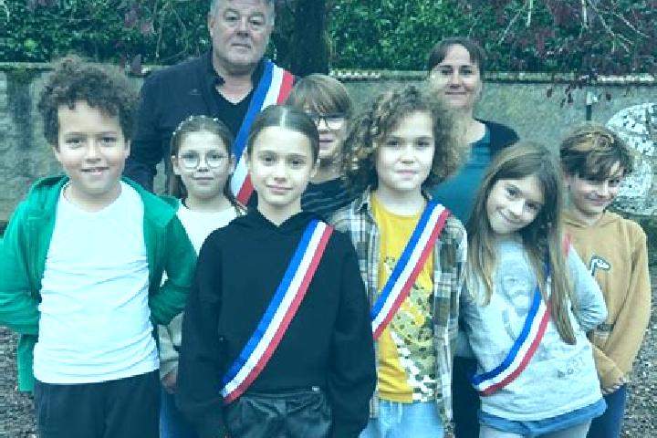 Escorts Marbache, France — Local Companions