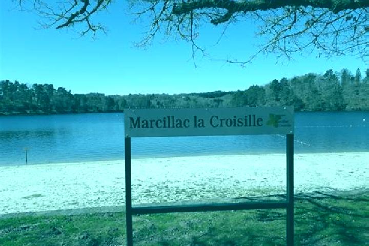 Escorts Marcillac-la-Croisille, France — Local Companions
