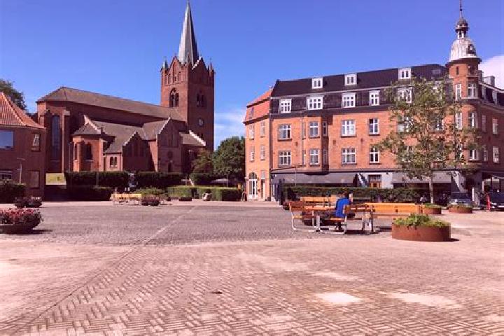 Escorts Maribo, Denmark — Local Companions