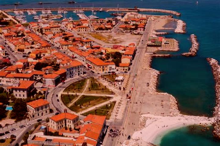 Escorts Marina di Pisa, Italy — Local Companions