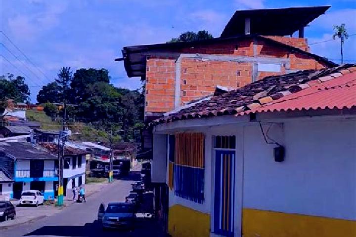 Escorts Marsella, Colombia — Local Companions