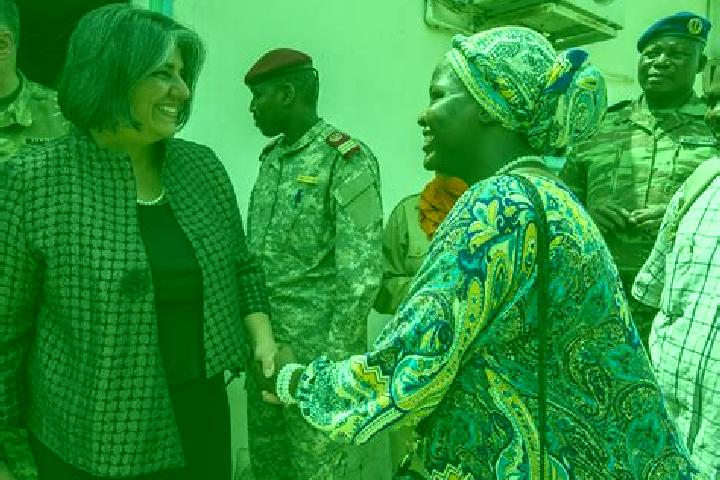 Escorts Massaguet, Chad — Local Companions