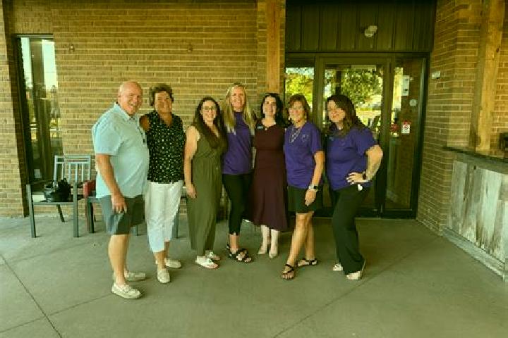 Escorts Maumee, United States — Local Companions