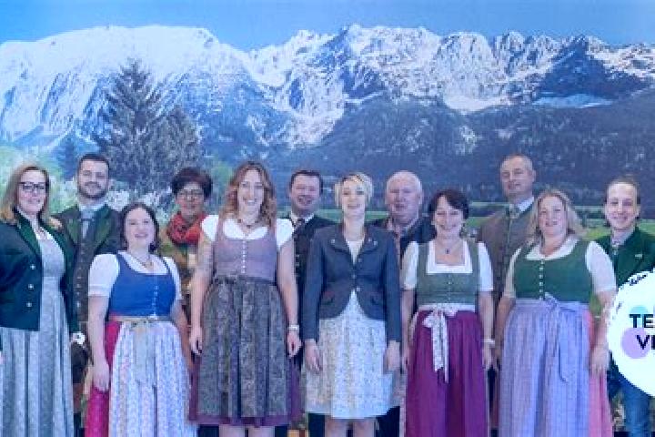 Escorts Mautern in Steiermark, Austria — Local Companions