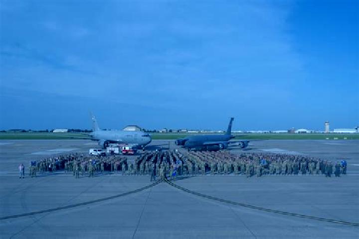 Escorts McConnell AFB, United States — Local Companions