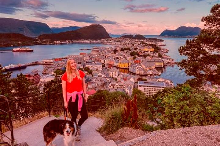 Escorts Melsomvik, Norway — Local Companions
