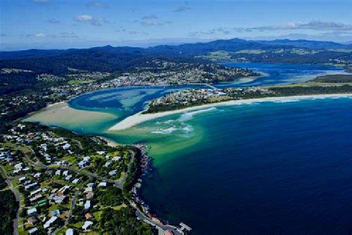 Escorts Merimbula, Australia — Local Companions