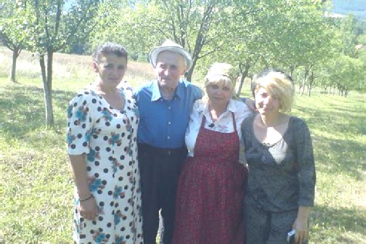 Escorts Mesesenii de Sus, Romania — Local Companions