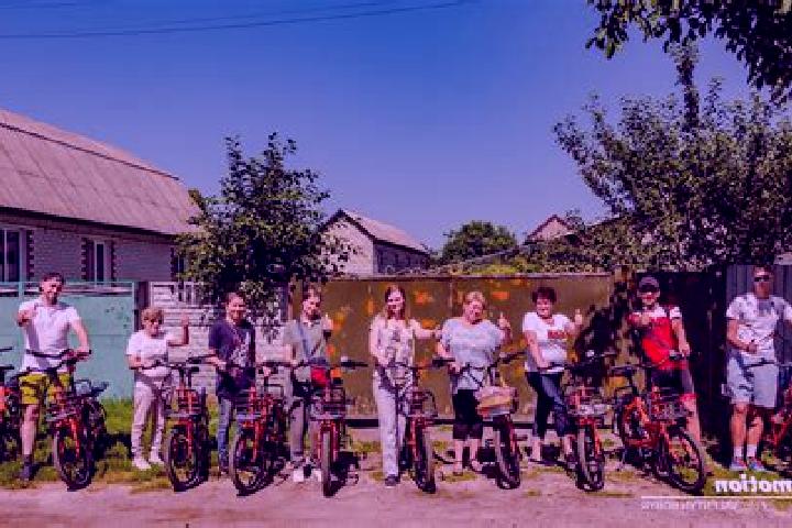 Escorts Miakenkivka, Ukraine — Local Companions