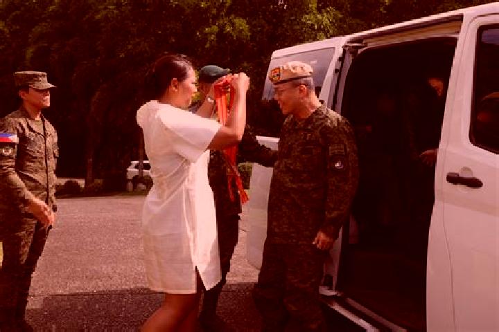 Escorts Minanga Norte, Philippines — Local Companions