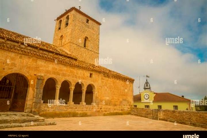 Escorts Mino de San Esteban, Spain — Local Companions