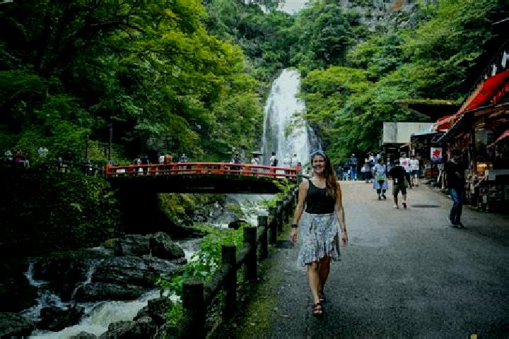 Escorts Minoh, Japan — Local Companions