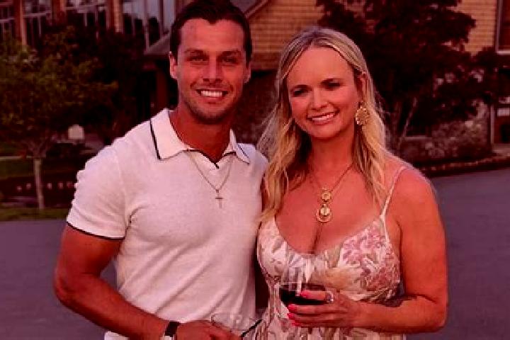 Escorts Miranda, Australia — Local Companions