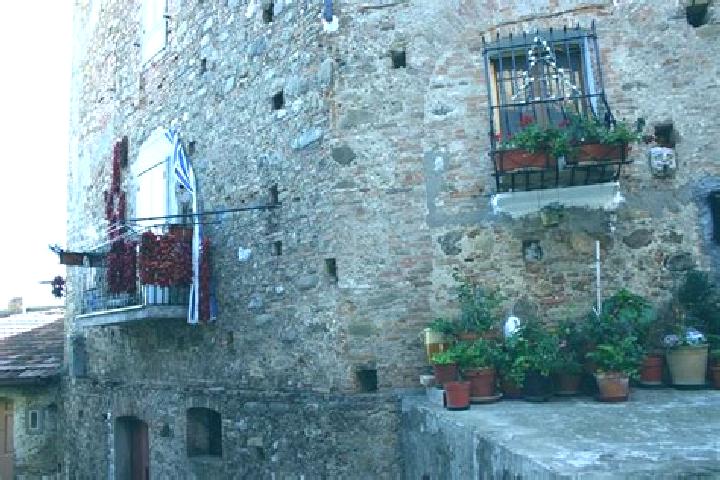 Escorts Missanello, Italy — Local Companions