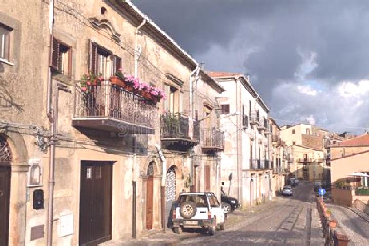 Escorts Mistretta, Italy — Local Companions