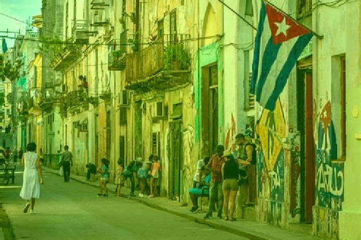 Escorts Moa, Cuba — Local Companions