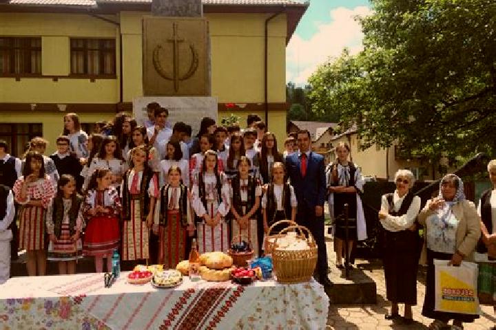 Escorts Moieciu de Jos, Romania — Local Companions