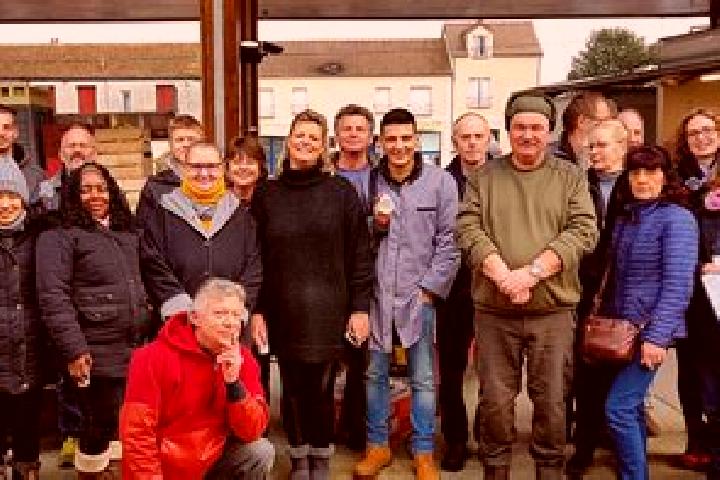 Escorts Moisson, France — Local Companions