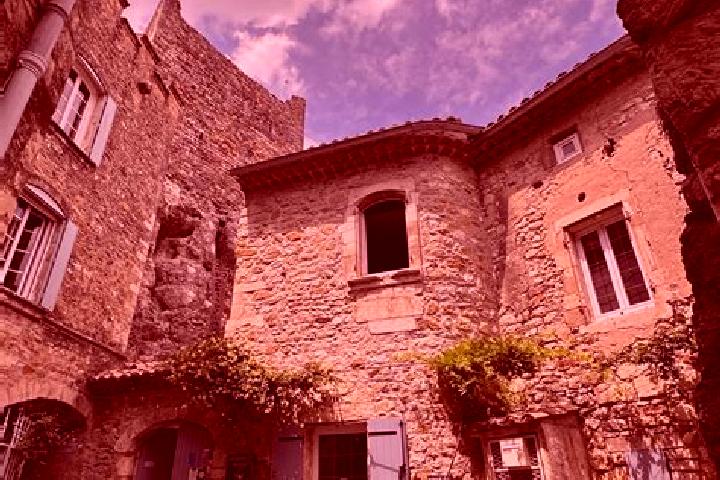 Escorts Molieres-sur-Ceze, France — Local Companions