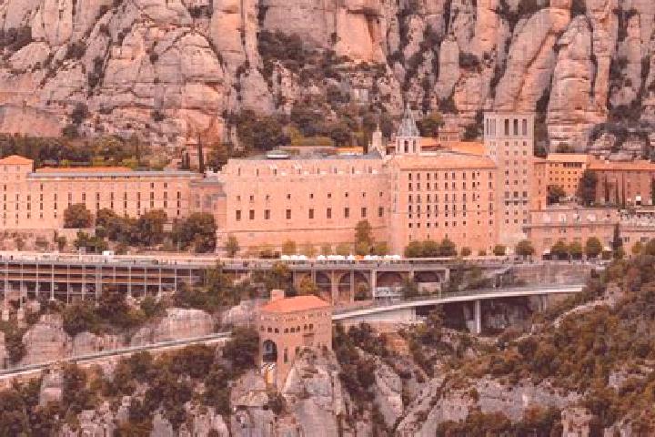 Escorts Monserrat, Spain — Local Companions