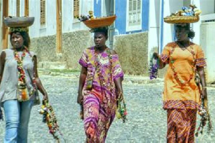 Escorts Montagarro, Cape Verde — Local Companions