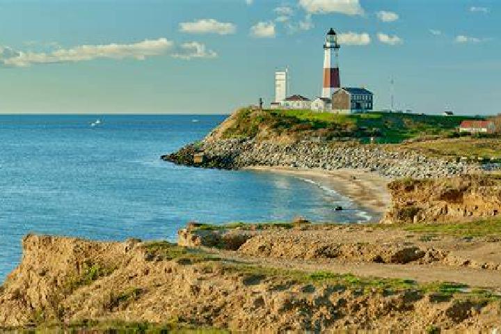 Escorts Montauk, United States — Local Companions