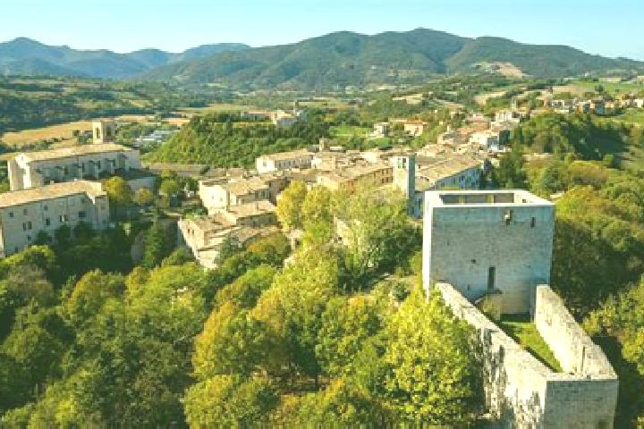 Escorts Montebruno, Italy — Local Companions