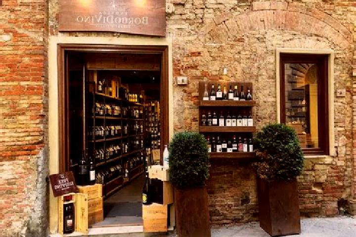 Escorts Montepulciano, Italy — Local Companions