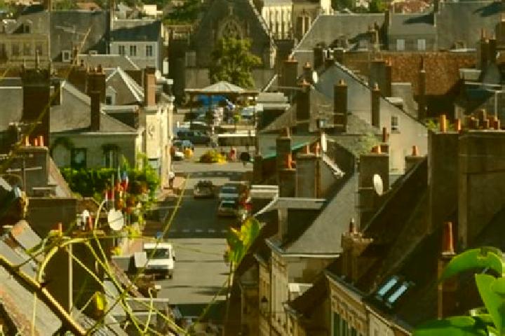 Escorts Montoire-sur-le-Loir, France — Local Companions