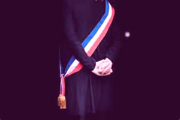 Escorts Morangis, France — Local Companions