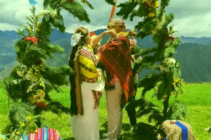 Escorts Morcolla, Peru — Local Companions